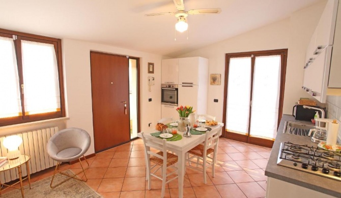 Casa Elisa, trilocale a Peschiera del Garda