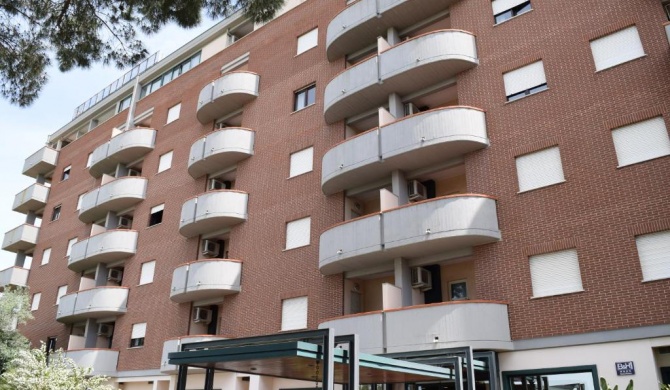 Hotel Palace 2000