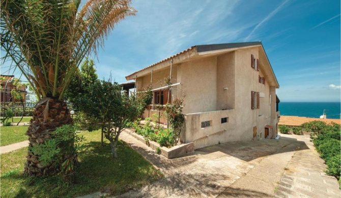 Stunning apartment in Porto Alabe with 2 Bedrooms and WiFi