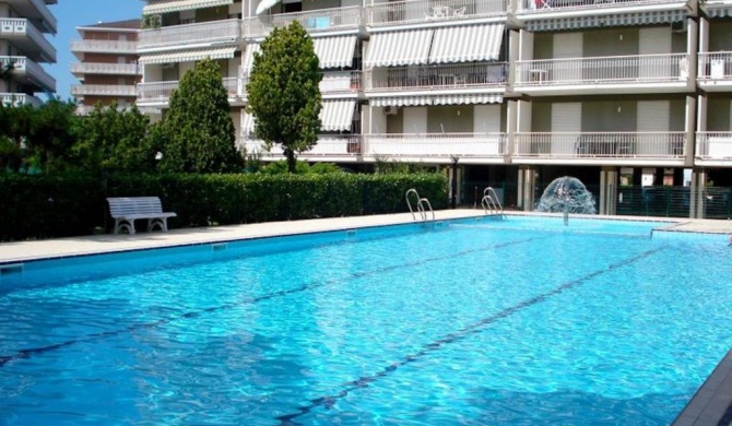 Beautiful apartment for 7 people with pool by Beahost Rentals